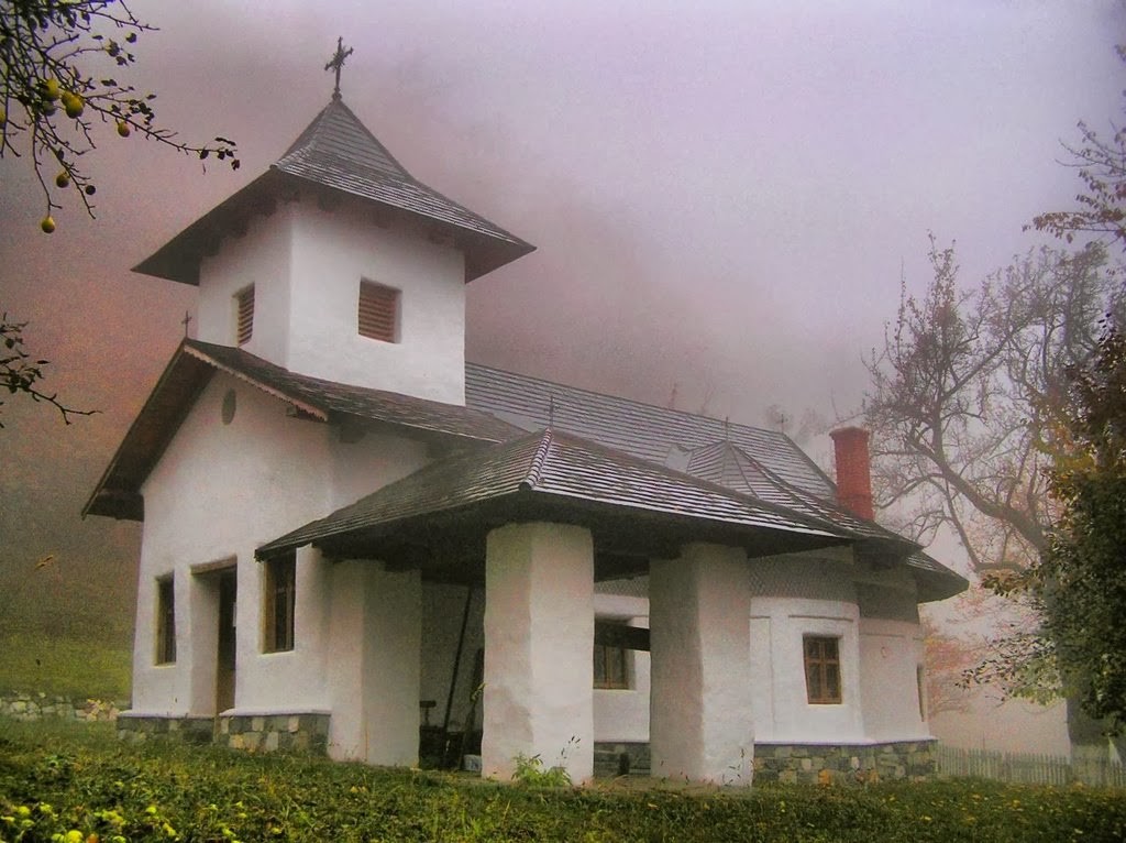 Mănăstirea Locurele 1