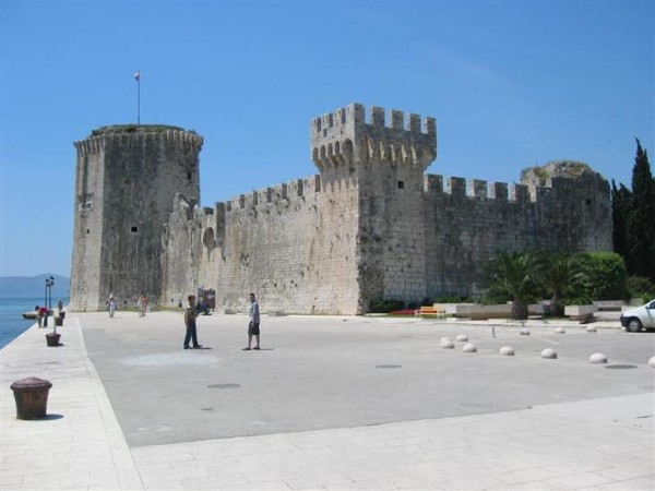 Fortareata Kamerlengo 1