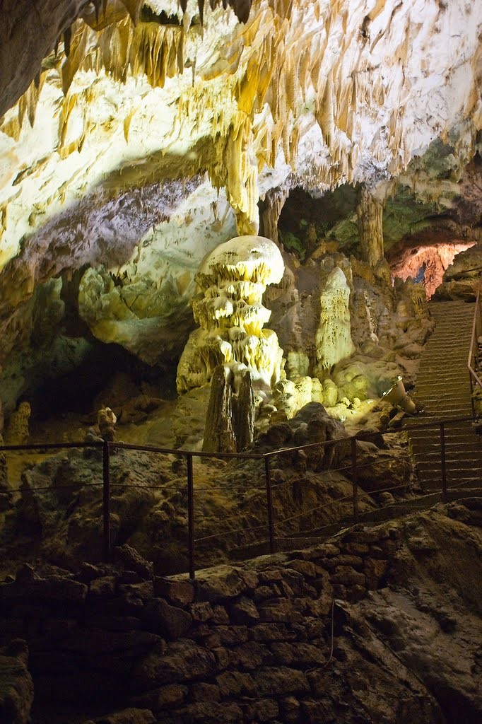 Peștera Ceremošnja 1