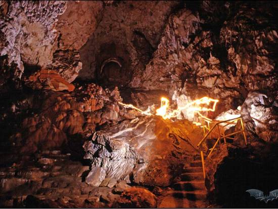 Peștera Vernjikica 1