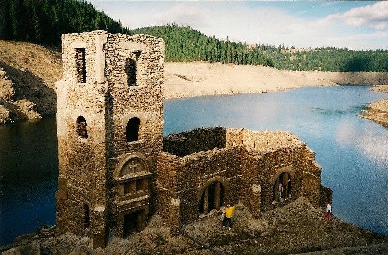 Biserica scufundata Urmanczy 3