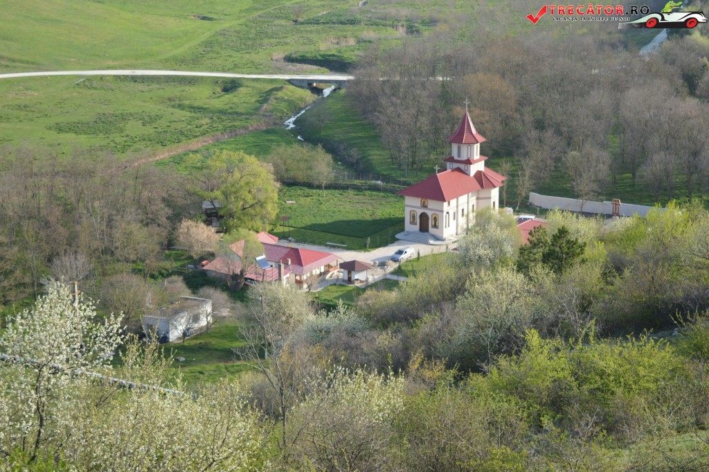 Mănăstirea Sf Dionisie Targusor 33