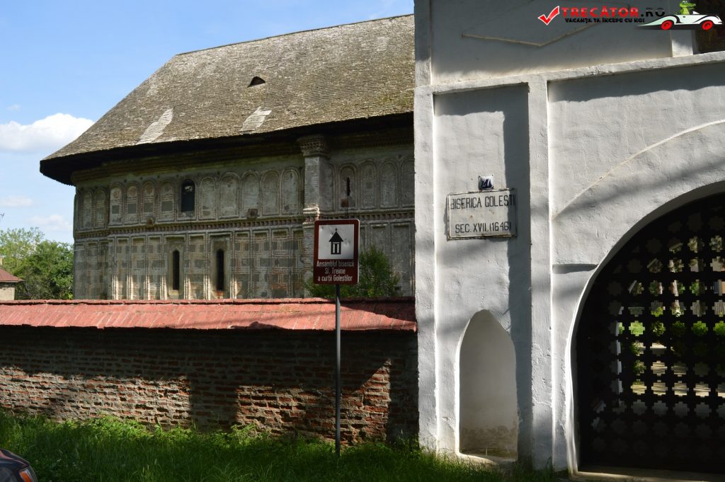 Biserica Sfanta Treime Golesti 3